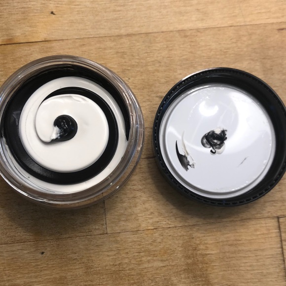 Boscia Charcoal Pore Pudding - Picture 3 of 5